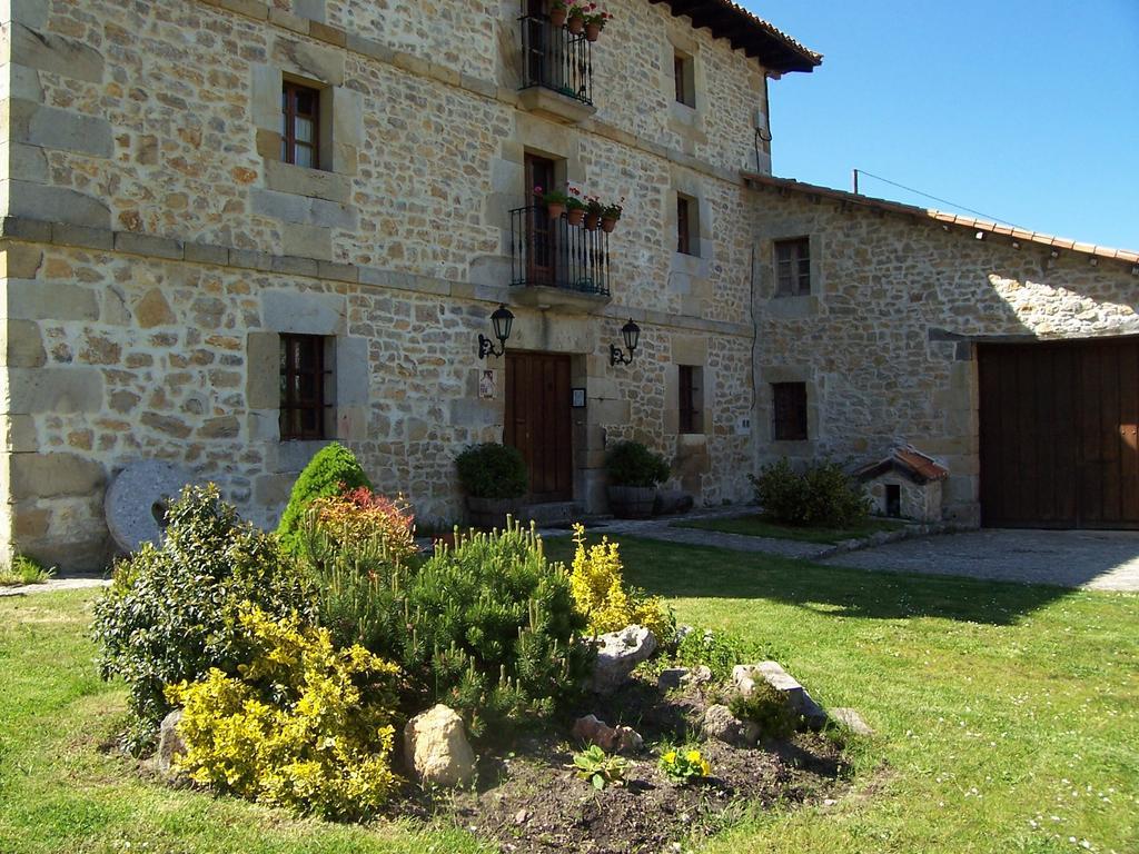 Casa Rural La Toba I Y II Bezana Extérieur photo