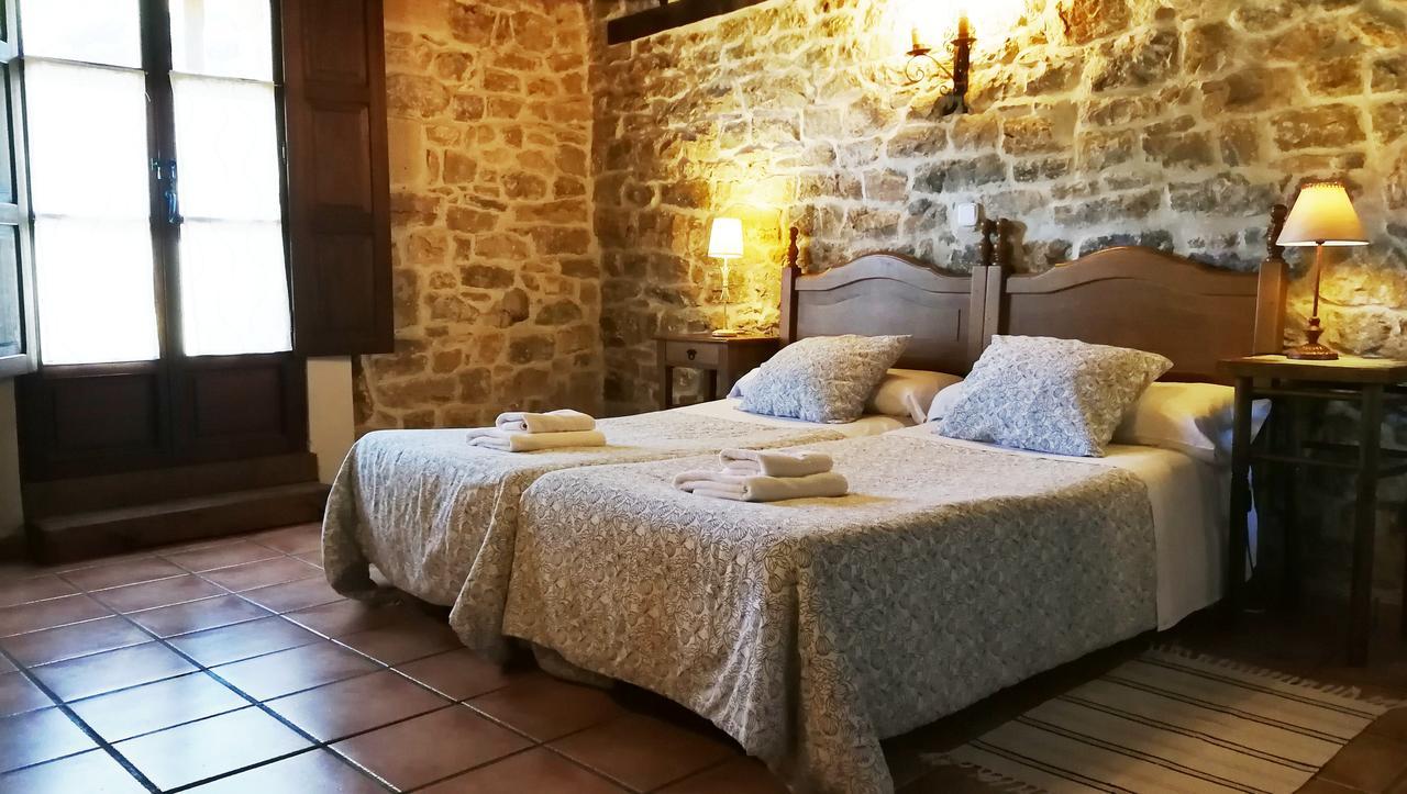 Casa Rural La Toba I Y II Bezana Extérieur photo